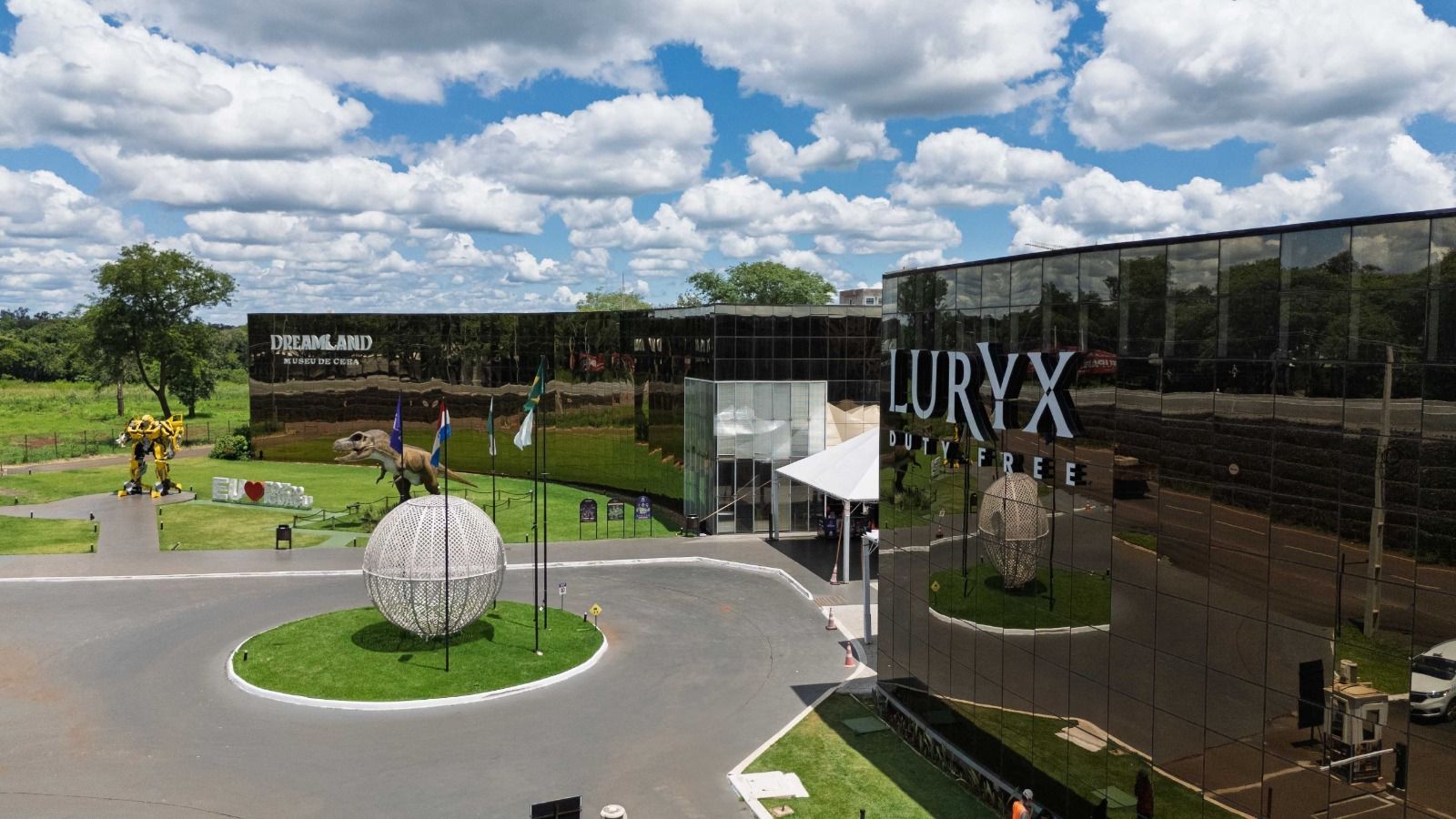 Maior Duty Free de Foz do Iguaçu abre no Dreams Park Show e muda a experiência de compras na cidade