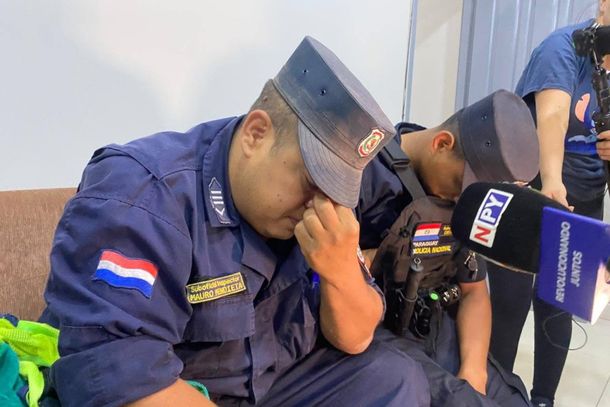 Quatro policiais paraguaios são presos por extorsão de US$ 10 mil a brasileiros