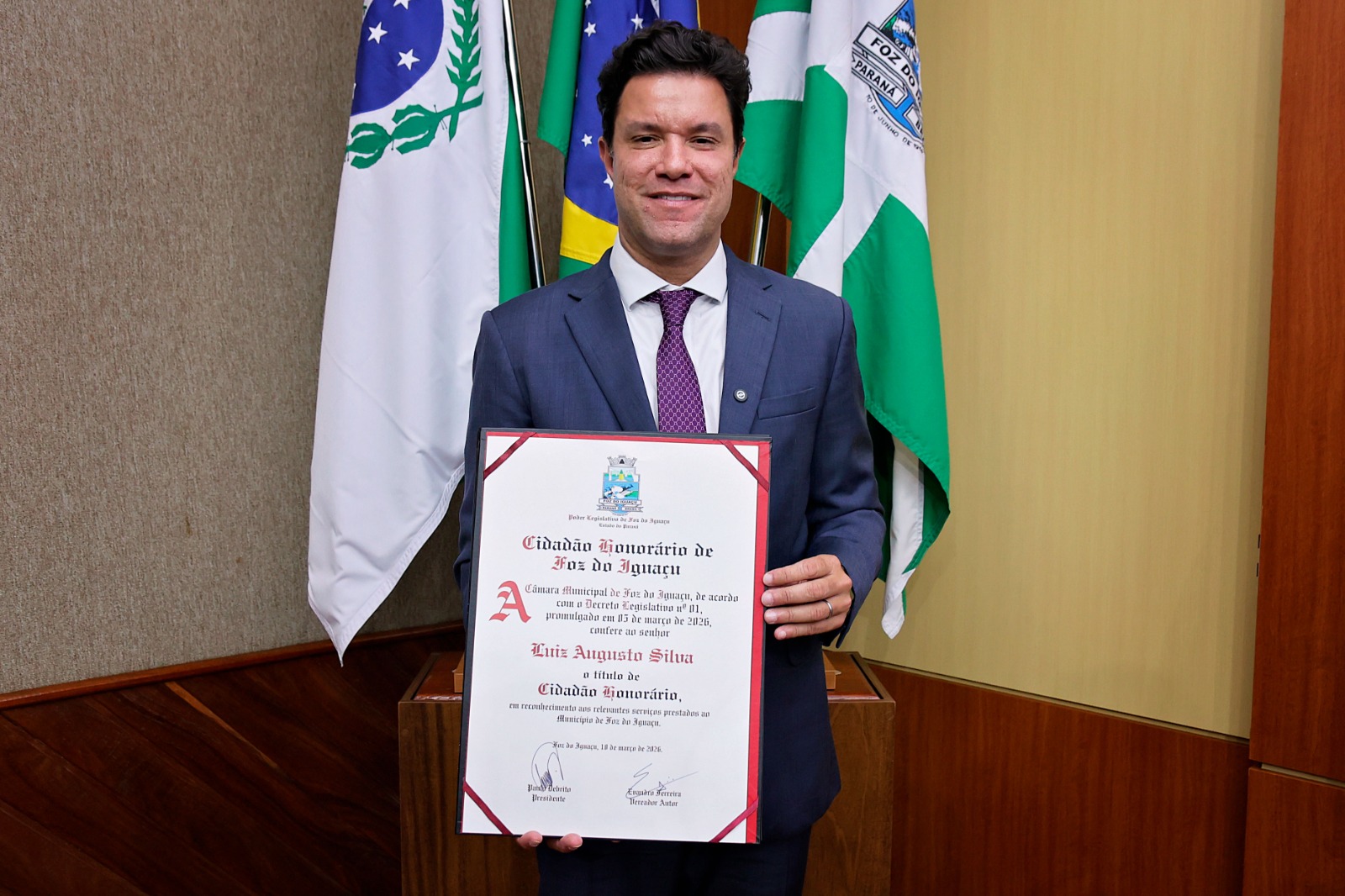 Guto Silva recebe título de Cidadão Honorário de Foz do Iguaçu