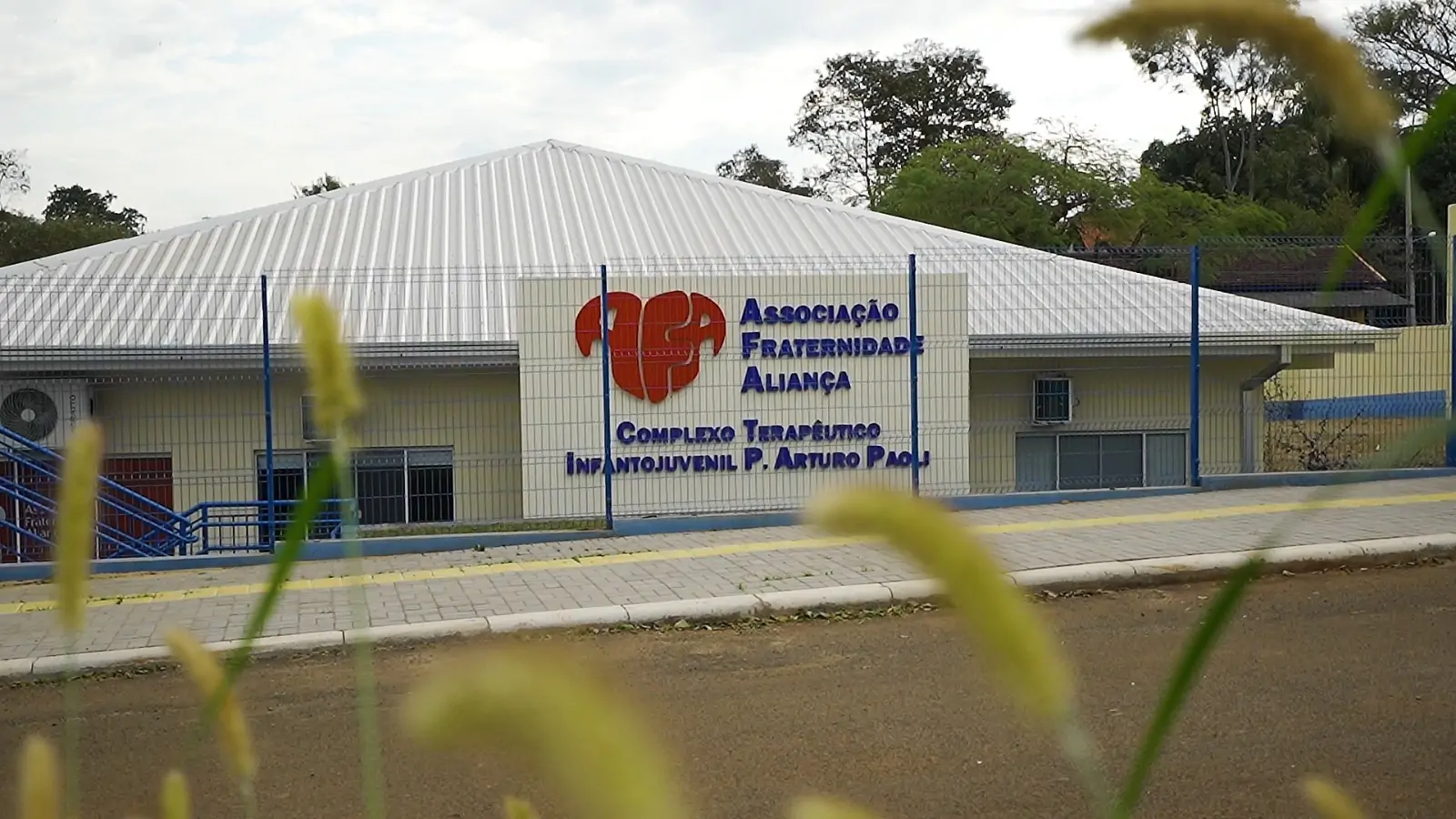 Programa da AFA em Foz oferece tratamento e apoio familiar a adolescentes usuários de drogas
