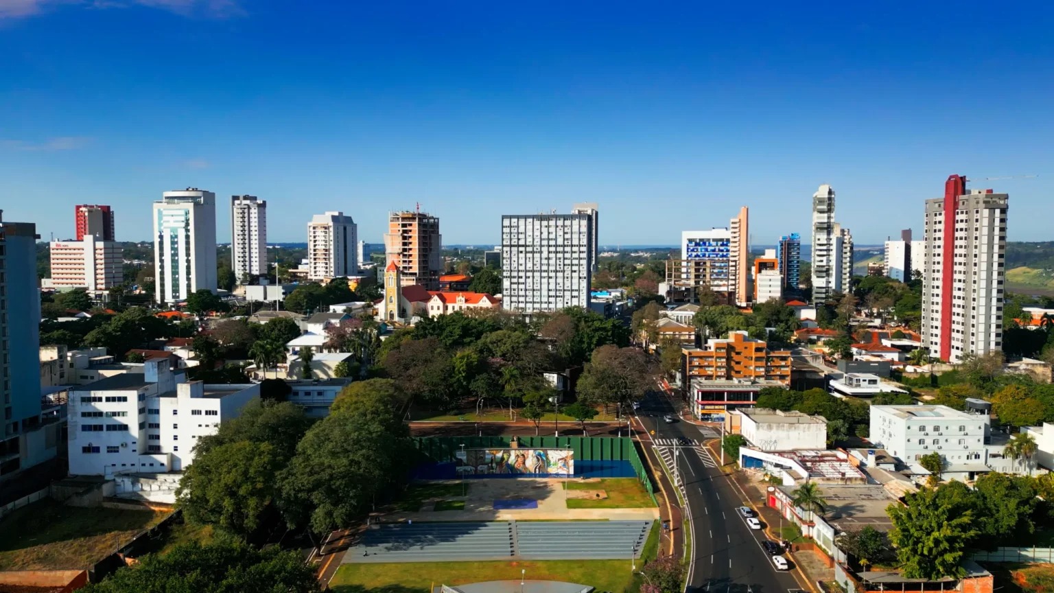 Foz do Iguaçu registra maior ocupação hoteleira da história em março e Páscoa supera previsão do setor