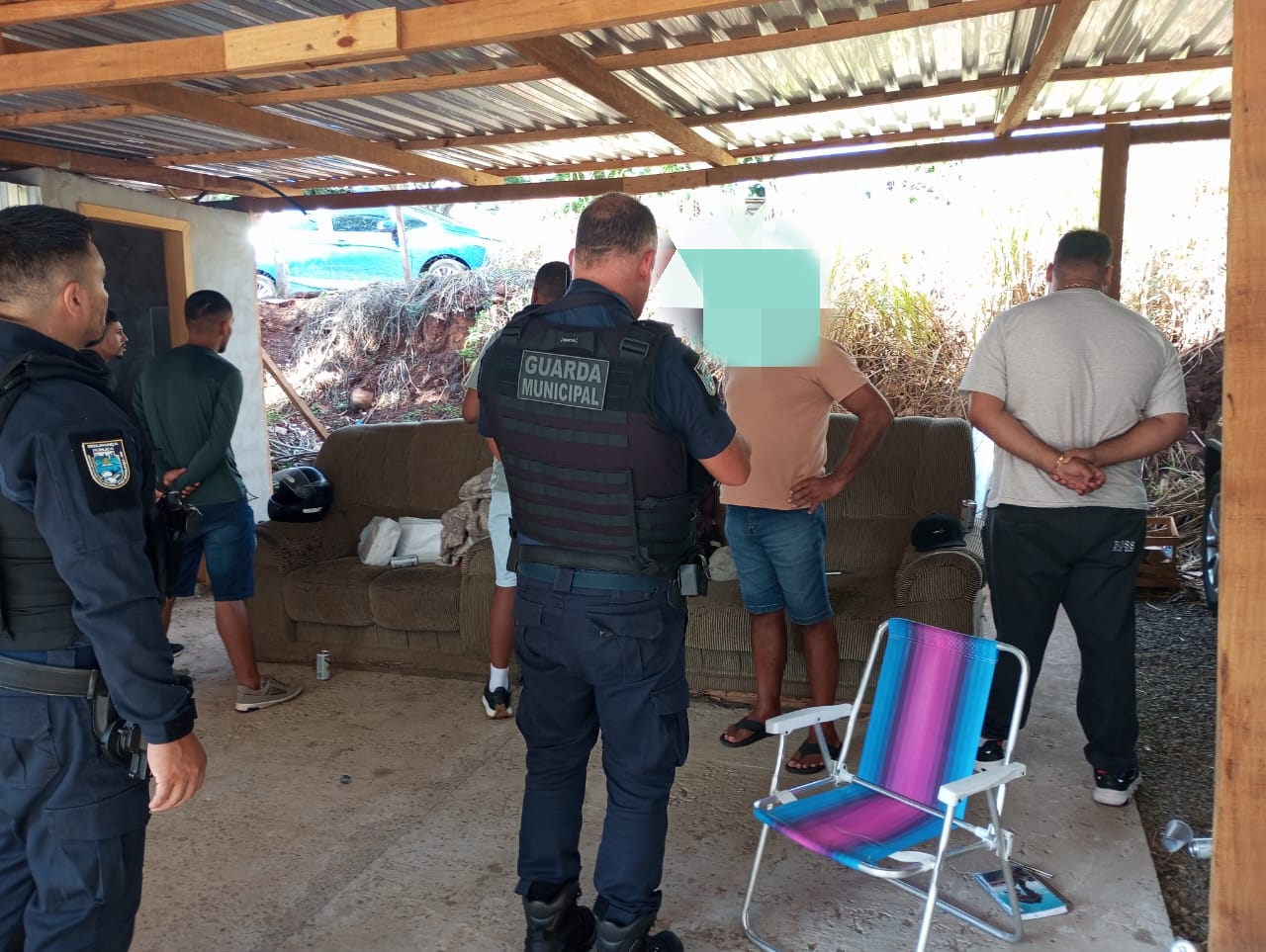 Guarda Municipal apreende arma e prende suspeito na Vila Portes