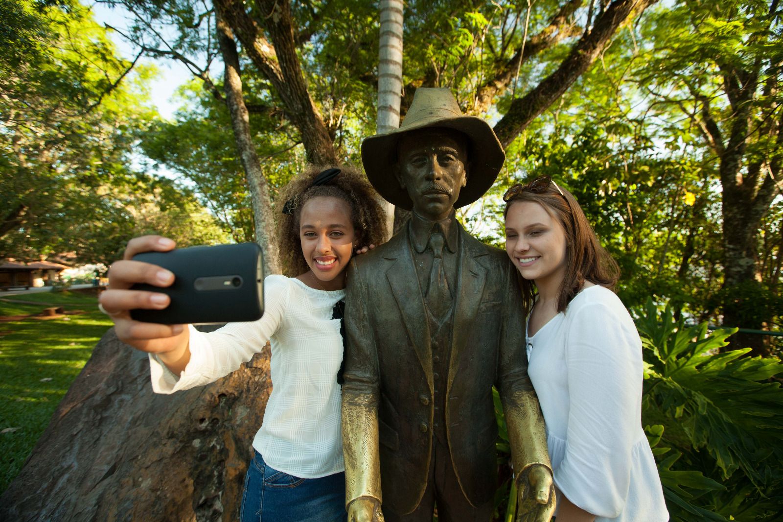 Parque Nacional do Iguaçu celebra 110 anos da visita de Santos Dumont com exposição neste sábado
