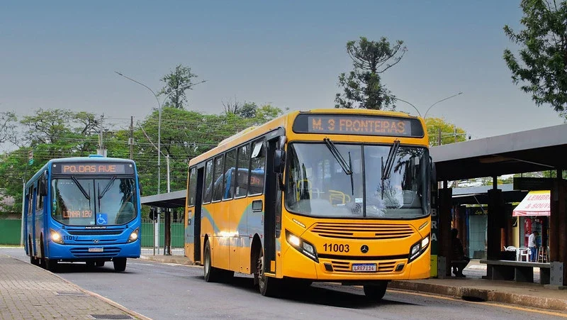 Prefeitura reage a críticas e esclarece reajuste no transporte coletivo de Foz
