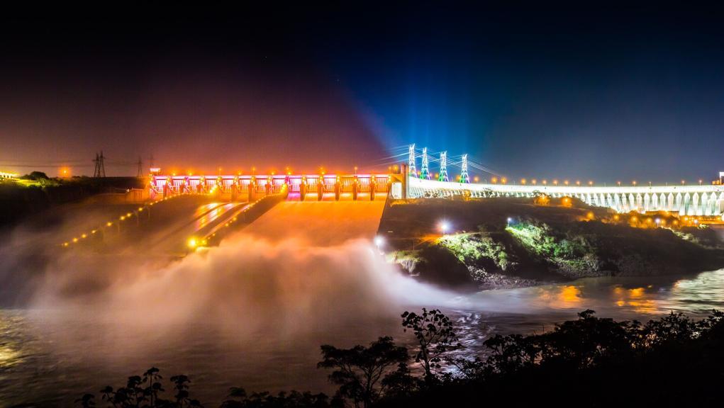 Itaipu completa 42 anos de operação e ultrapassa 3,1 bilhões de MWh gerados