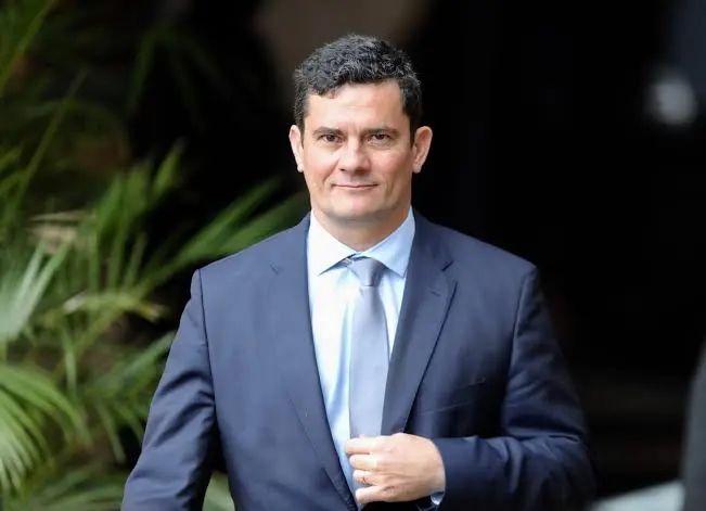 Sergio Moro lidera disputa pelo Governo do Paraná com 42,6%, aponta Paraná Pesquisas