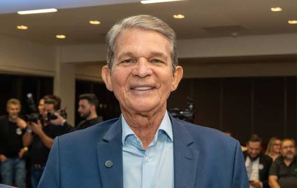 RESPEITO ÀS INSTITUIÇÕES DEVE ESTAR ACIMA DAS DISPUTAS POLÍTICAS