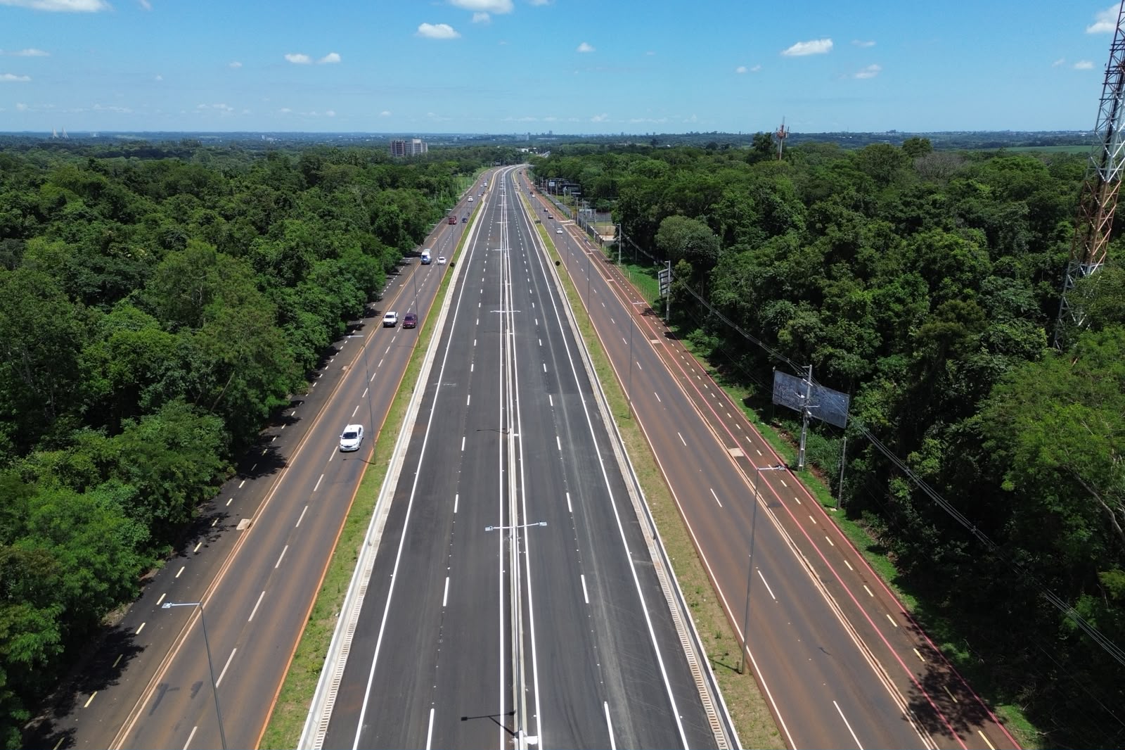 Foz do Iguaçu chega aos 112 anos entre conquistas históricas e os desafios que definirão seu futuro