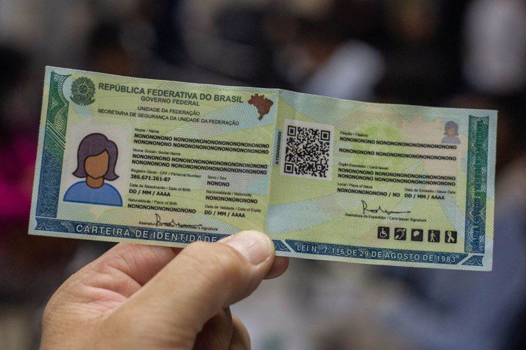Nova carteira de identidade amplia facilidades para brasileiros em viagens pela América do Sul