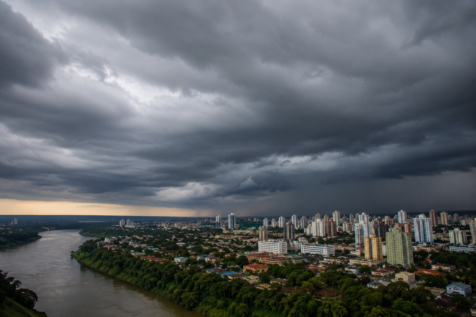 EL NIÑO DEVE TRAZER MAIS CHUVAS PARA FOZ E ACENDE ALERTA PARA RISCOS CLIMÁTICOS
