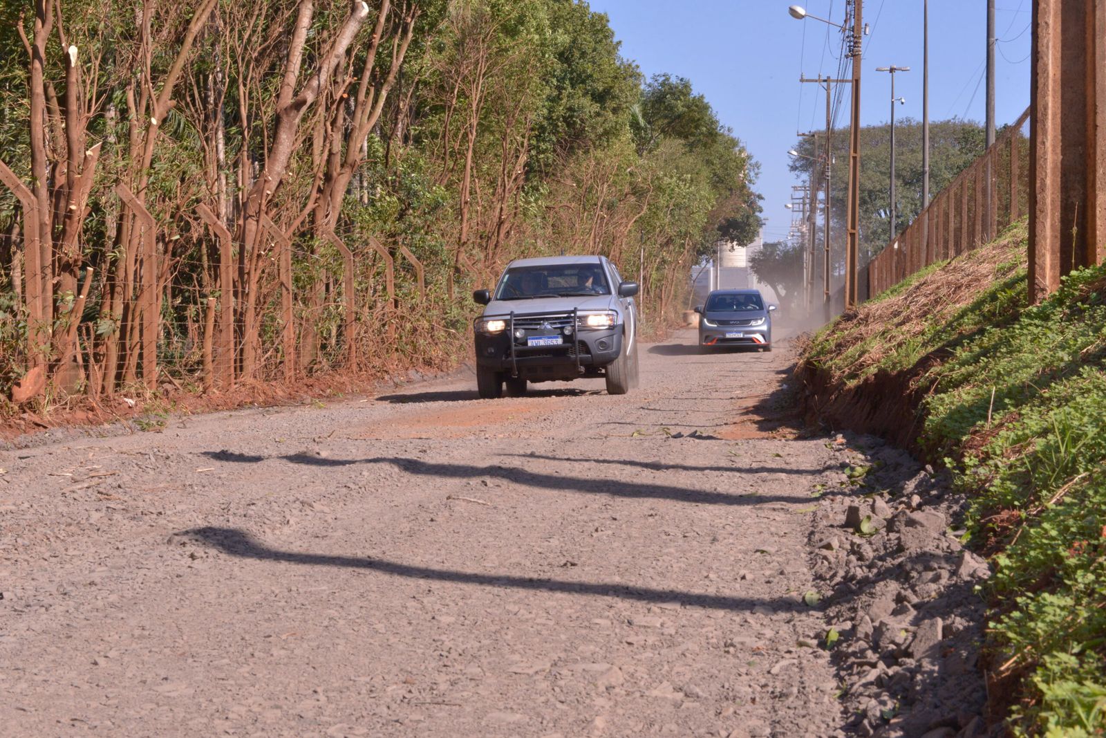 Prefeitura inicia nova etapa para viabilizar pavimentação completa da Rua Medianeira em Foz do Iguaçu