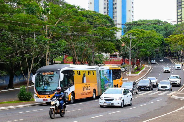 Foz do Iguaçu avança para um novo transporte coletivo, com mais ônibus, mais viagens e mais conforto