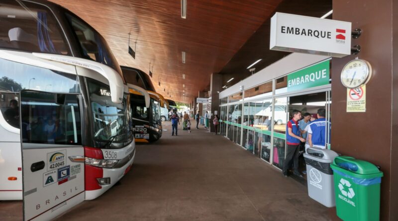 Receita Federal defende novas medidas no transporte rodoviário e aponta redução de irregularidades em Foz