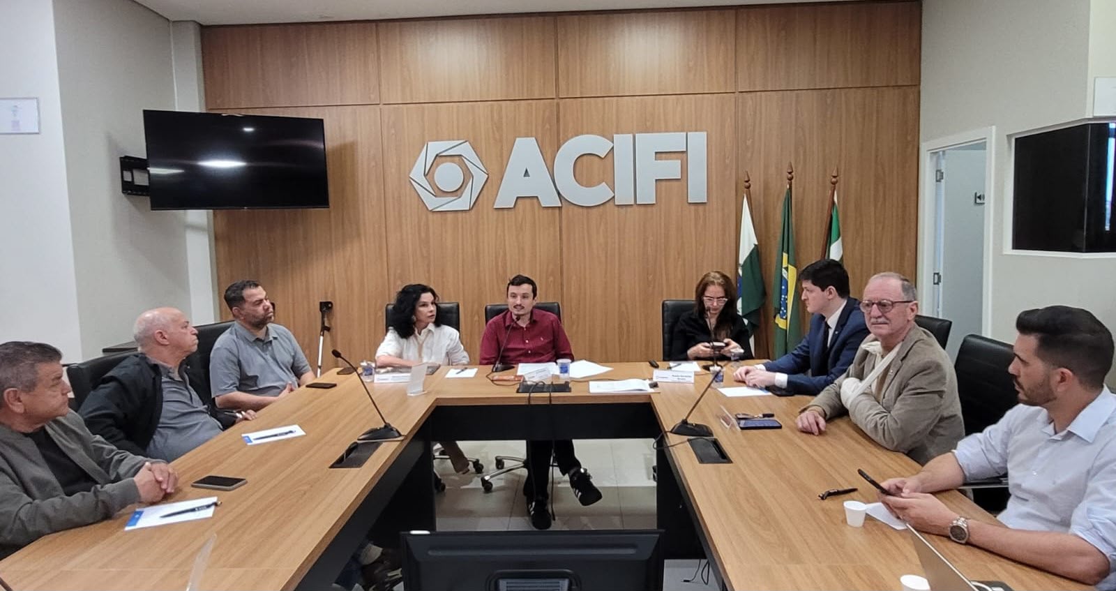 Foz do Iguaçu mira feira paraguaia de US$ 600 milhões para turbinar economia e Natal turístico